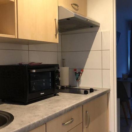Studios Near Lycee Jean Mermoz Сен-Луи Экстерьер фото